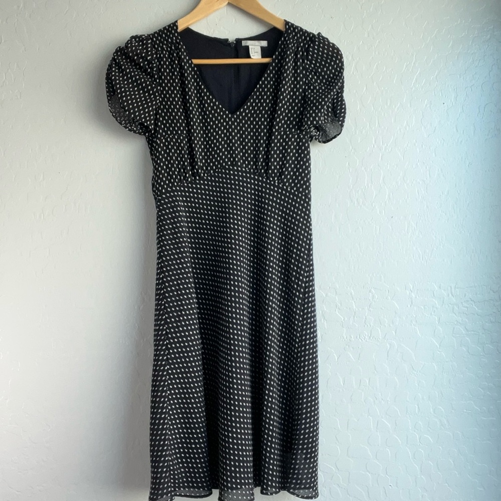 Women's Navy Blue Dress with White Diamond Shaped Pattern Fabric Size 4